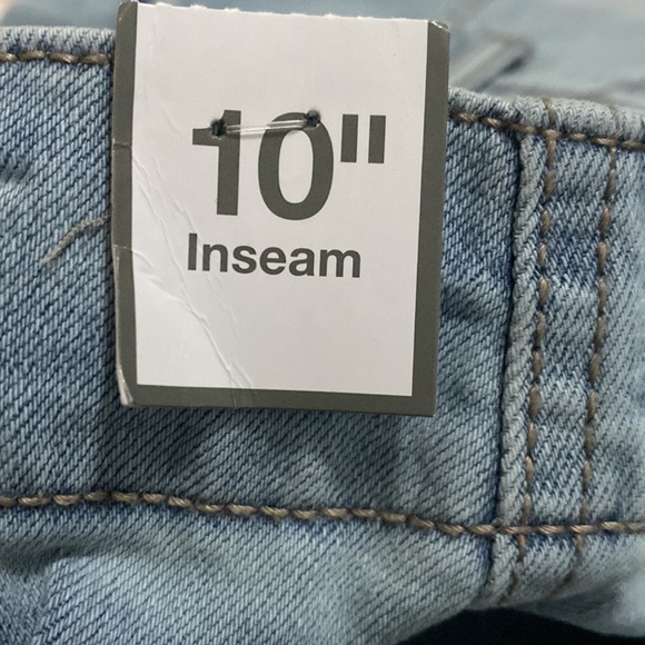 Hi rise denim utility Bermuda shorts - Picture 6 of 8